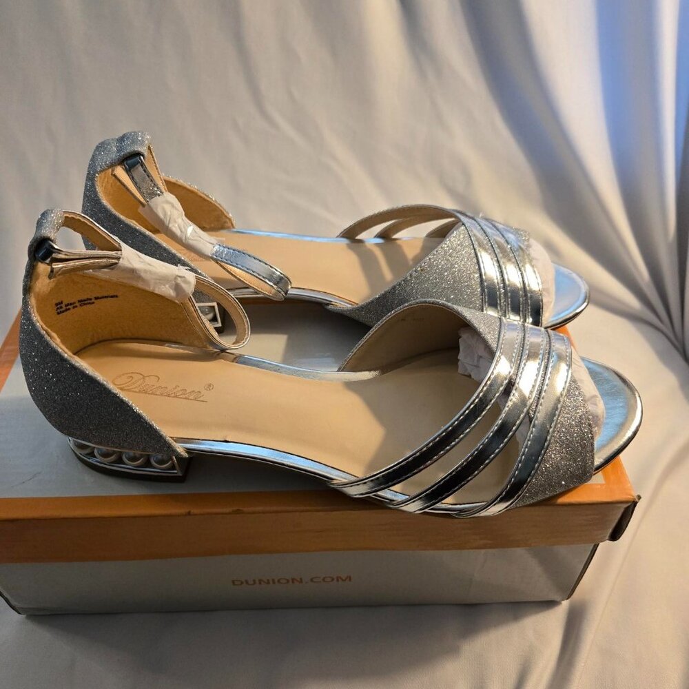 Dunion Silver Alina Pearls Low Heels Shoes Women's Size 9M New In Box